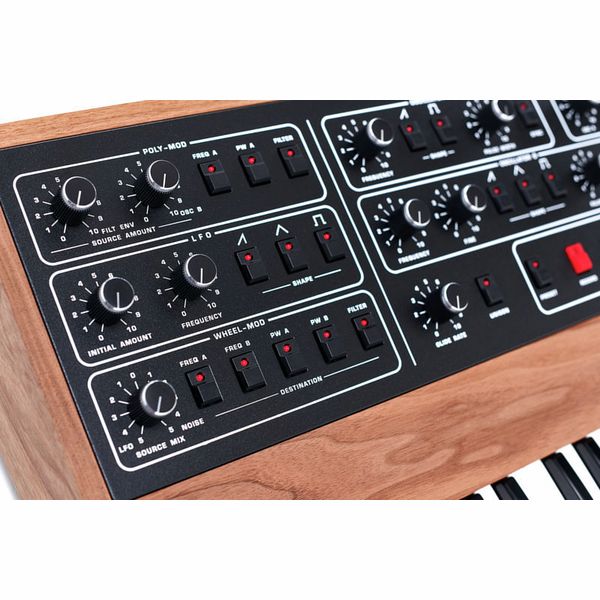 Dave Smith Sequential Prophet 10 - 61 Keys Analog Synthesizer - Gambar 3