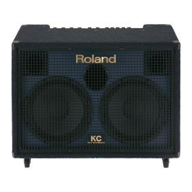 Roland KC 880 - Keyboard Amplifier