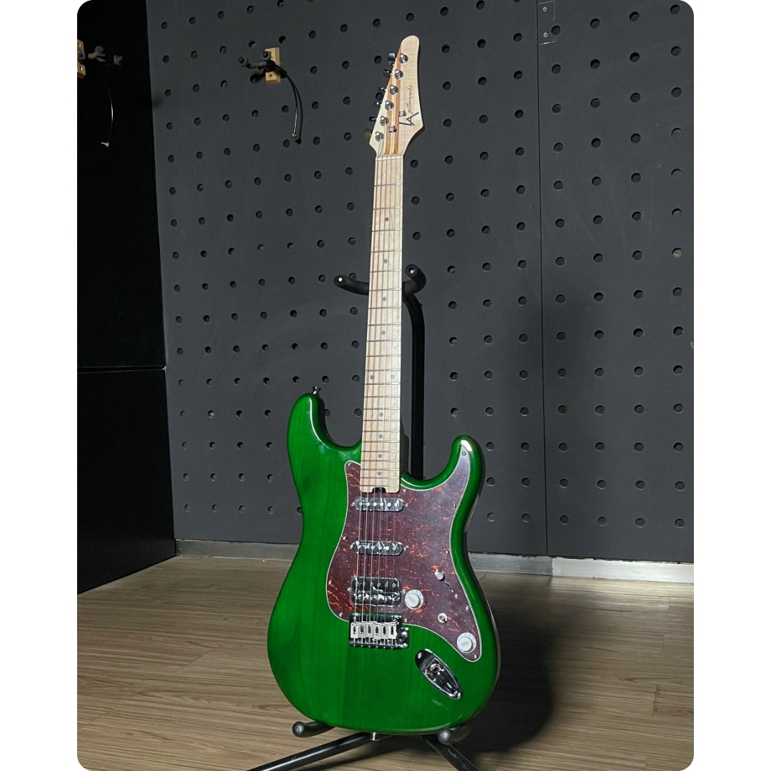 LA Guitarworks Guitar MST-05 in Gloss GR finishes - Gambar 2