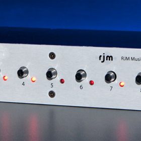 RJM Music AG2-N Amp Gizmo (no AC adaptor)