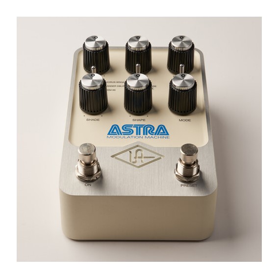 Universal Audio UAFX Astra Modulation Machine Pedal - Gambar 4