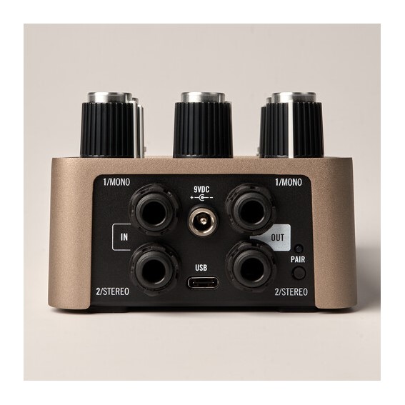 Universal Audio UAFX Golden Reverberator Pedal - Gambar 2